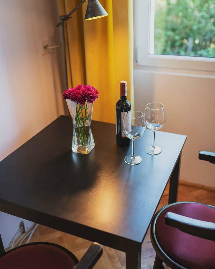 Mieszkanko Na Stawki Netflix Apartment วอร์ซอ ภายนอก รูปภาพ