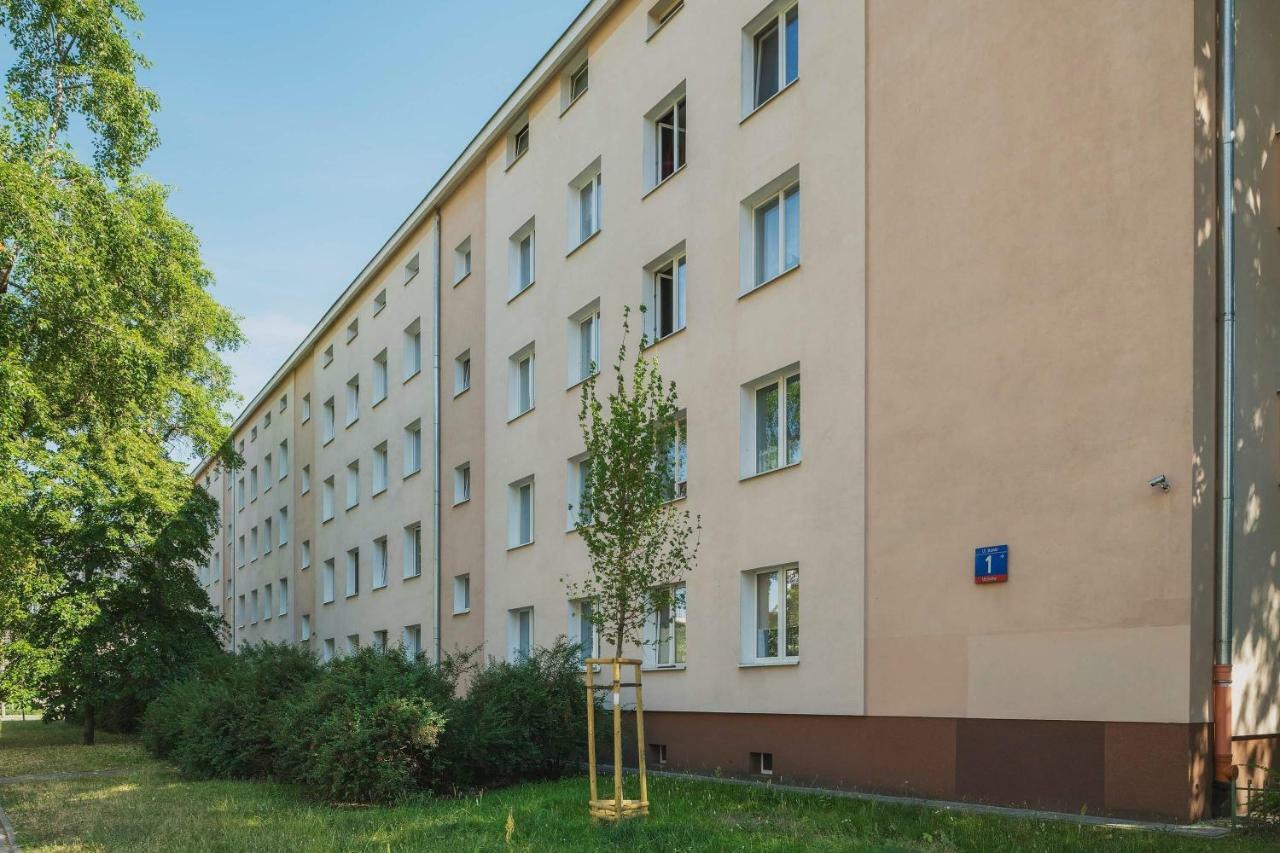 Mieszkanko Na Stawki Netflix Apartment วอร์ซอ ภายนอก รูปภาพ